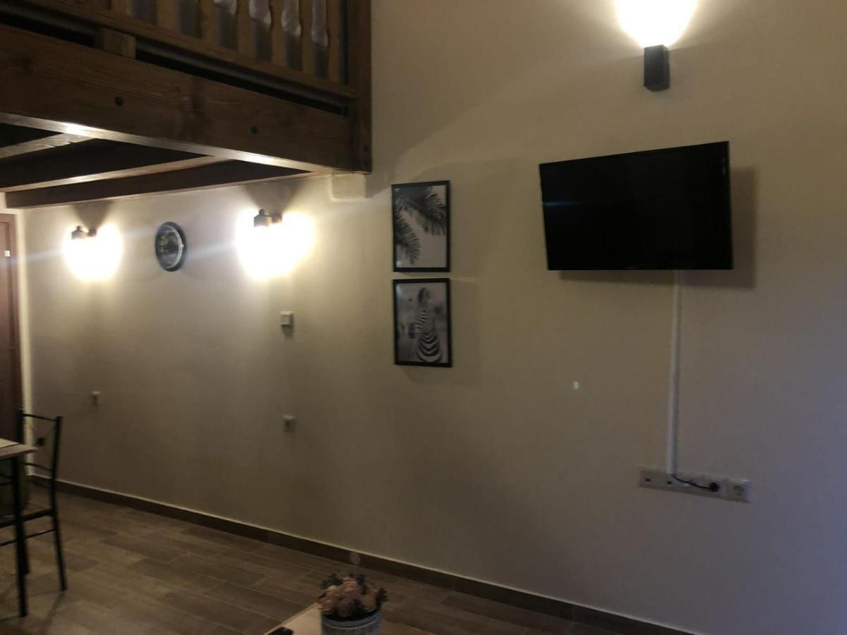 Green Olive Studios 2 Agios Mamas  Luaran gambar